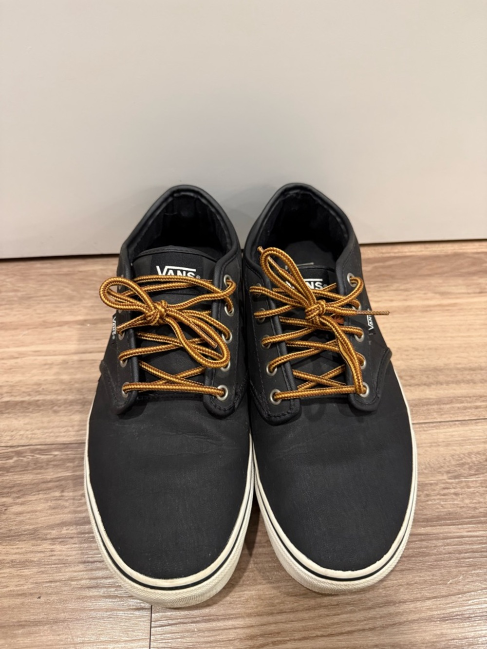 Vans Men's Atwood Leather sneakers
